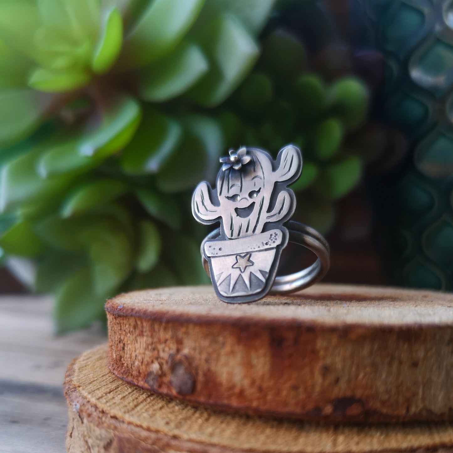 Happy Cactus Ring