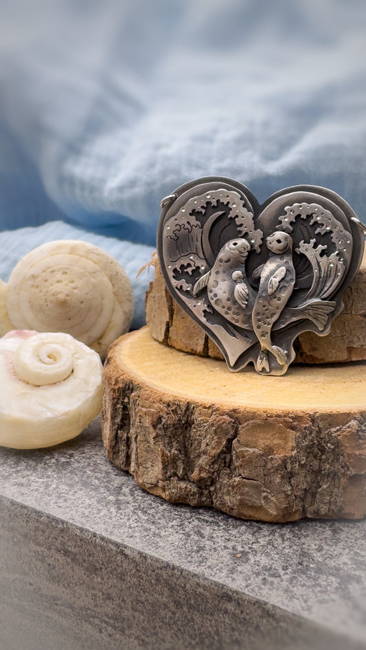 The Happy Sea Lions Necklace