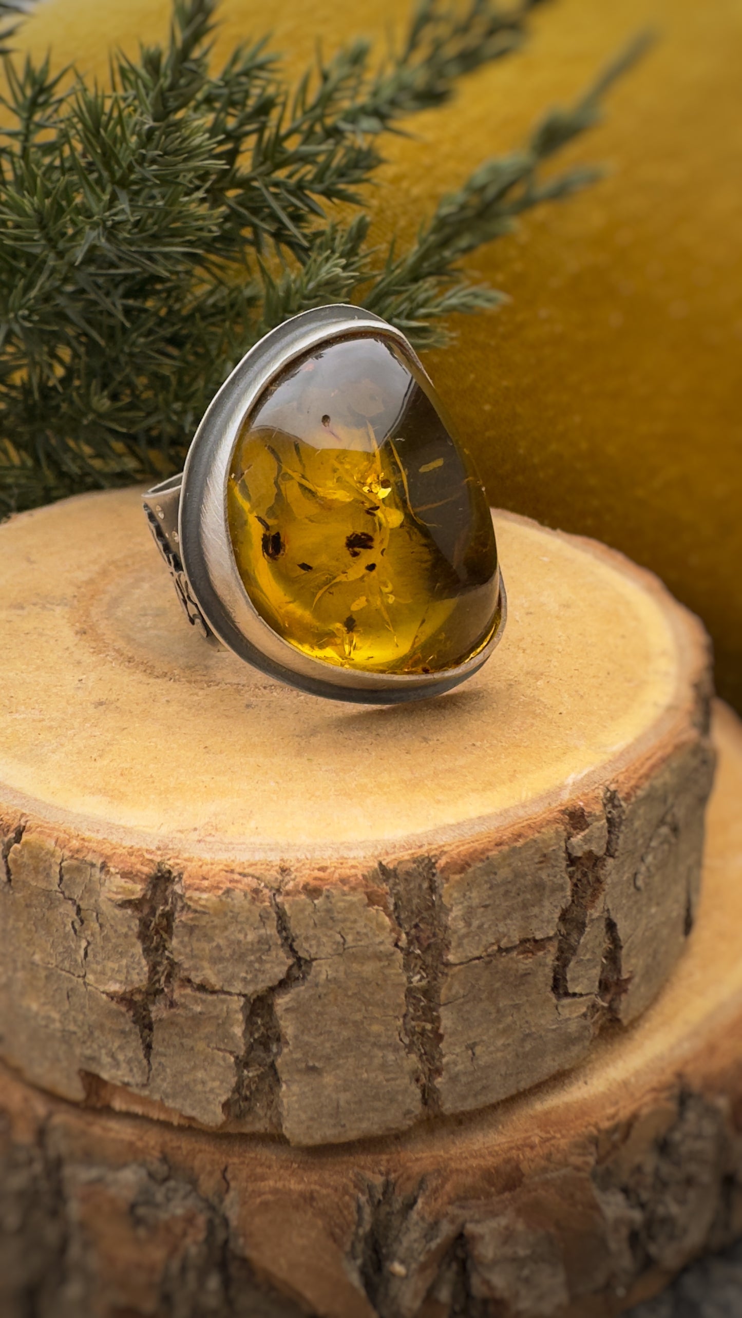 The Autumn Bear Ring