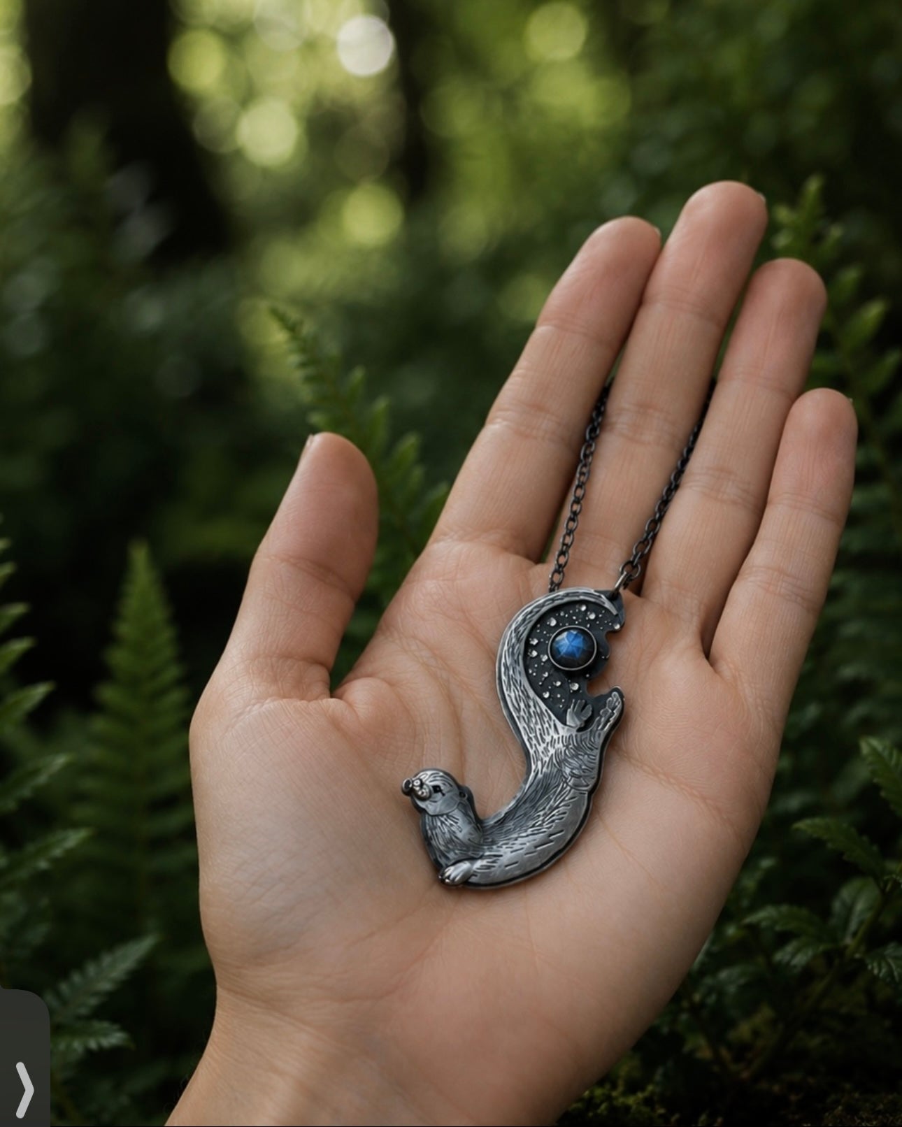 The Labradorite Otter Necklace