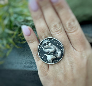 The Smiling Sloth Ring