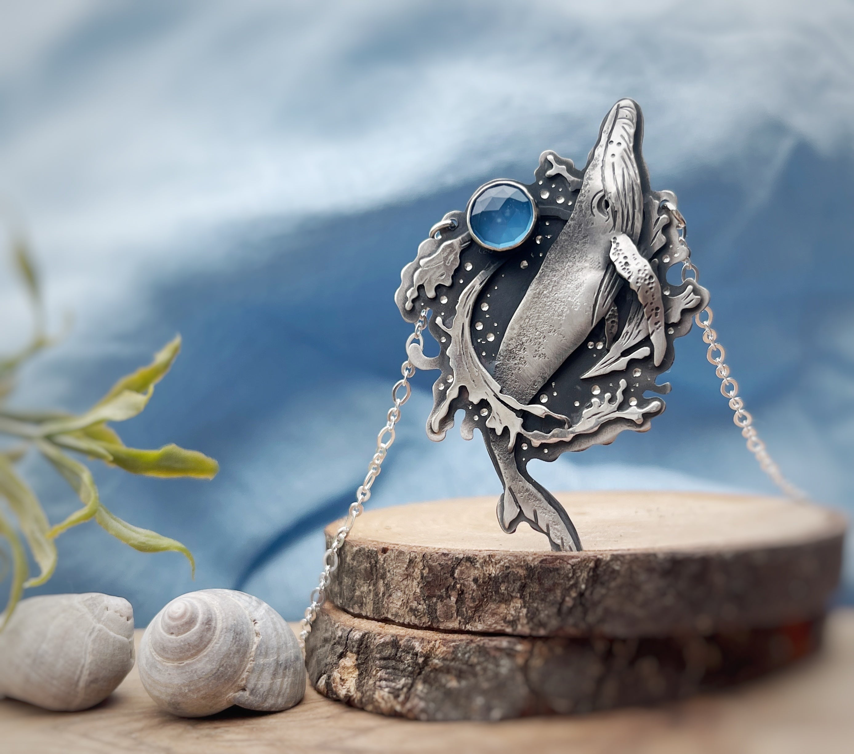 The Humpback Water Splash Necklace