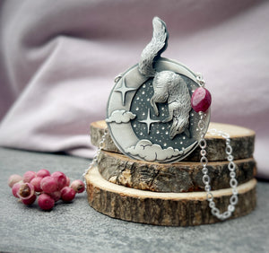 The Fox & Ruby Necklace