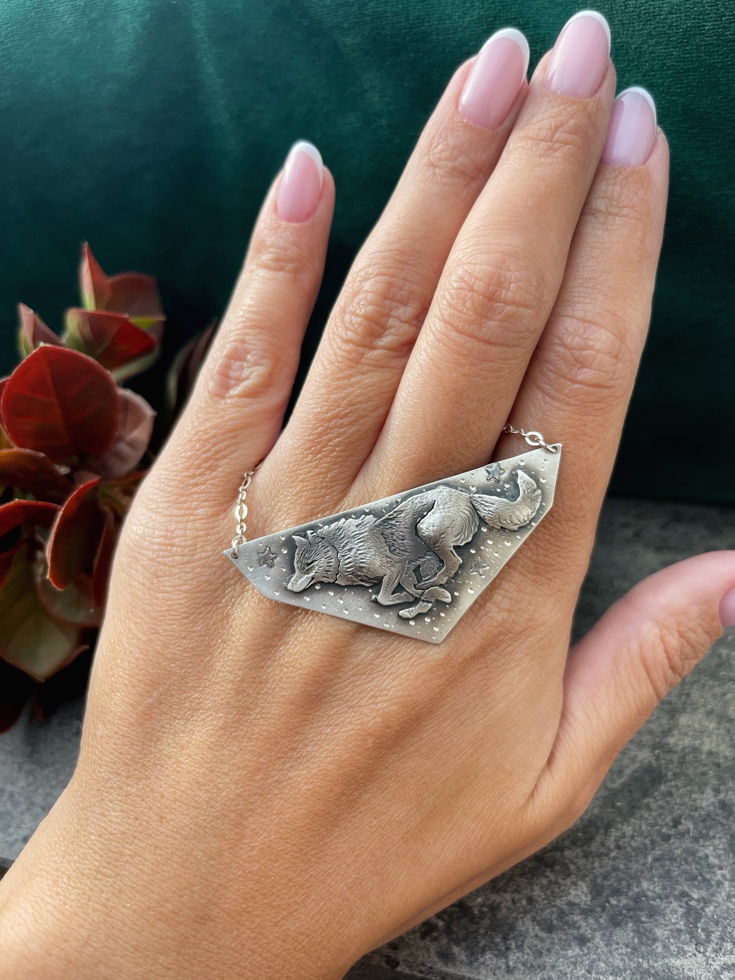 The Night Runner- Wolf Necklace