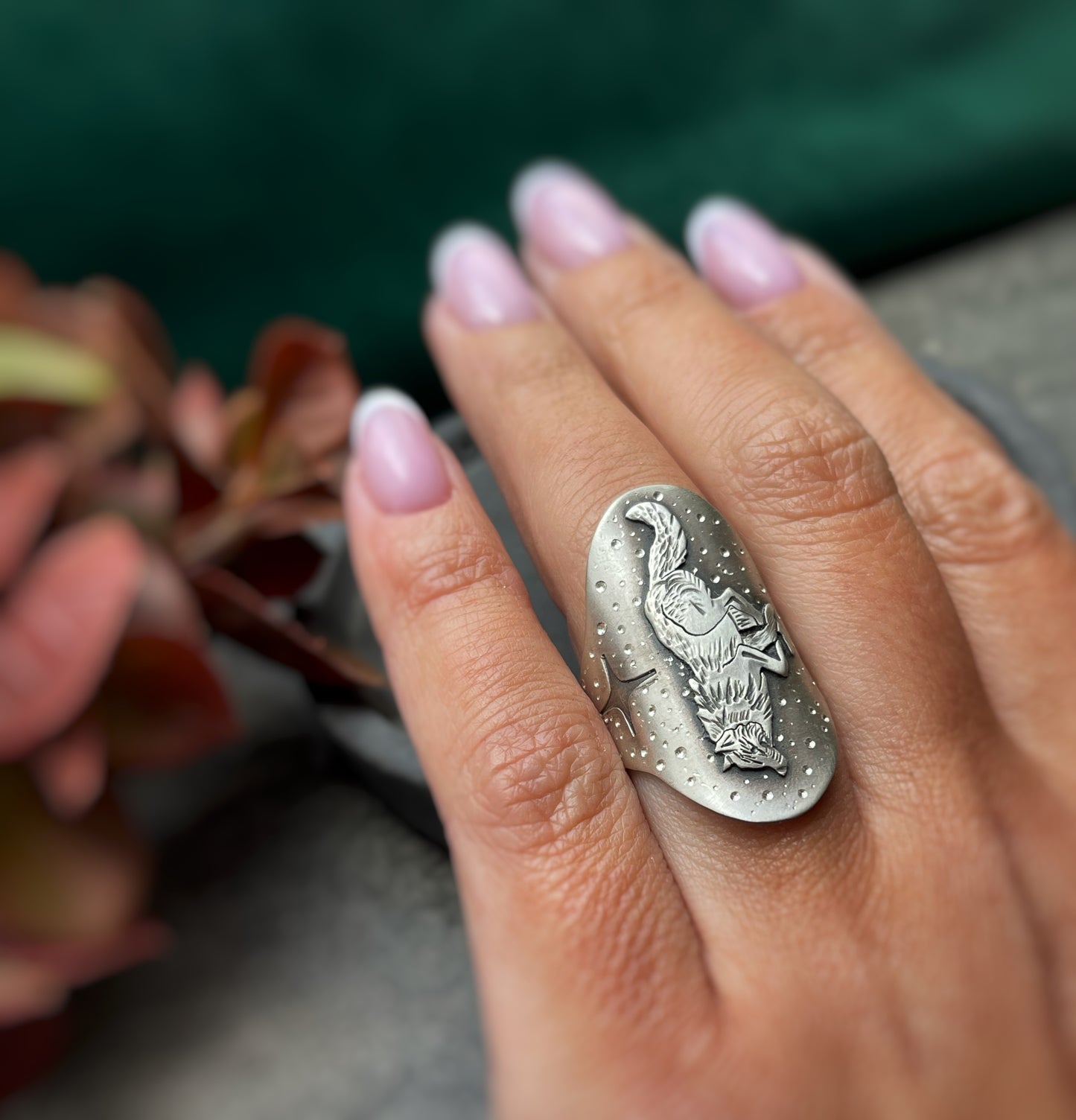 The Night Runner- Wolf Ring