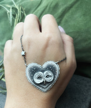 The Little Owl Heart Necklace - Athene Noctuaj