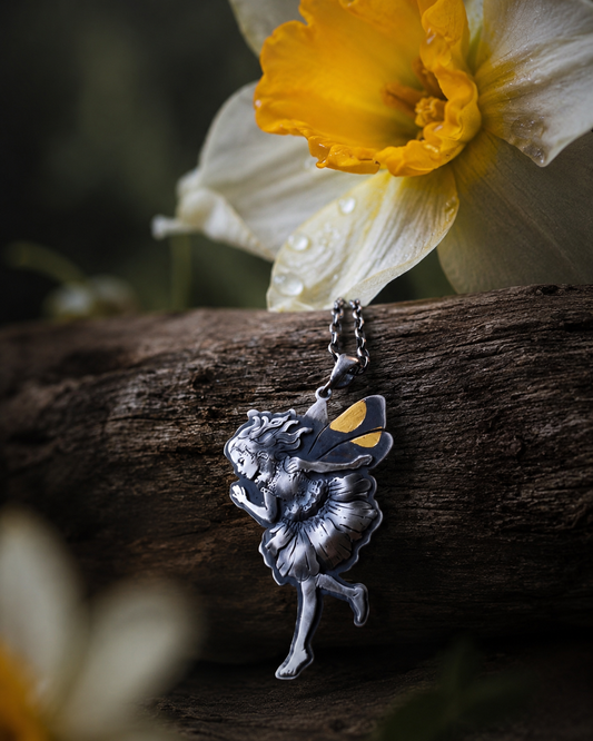 The Narcissus Fairy Necklace