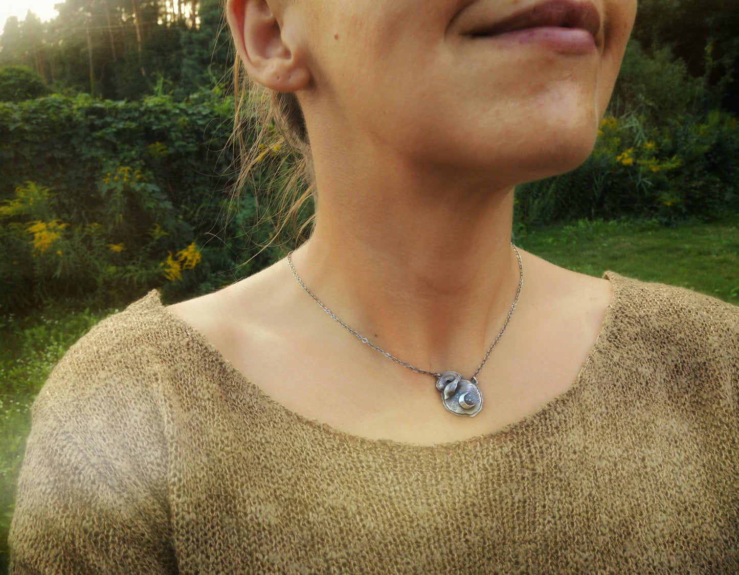 The Bunny Necklace