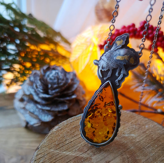 Inner Wisdom Necklace - Bumble Bee & Amber Necklace