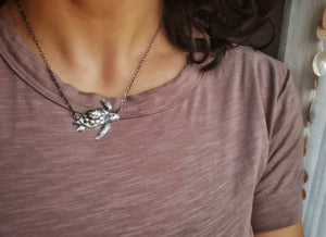 The Turtle Necklace