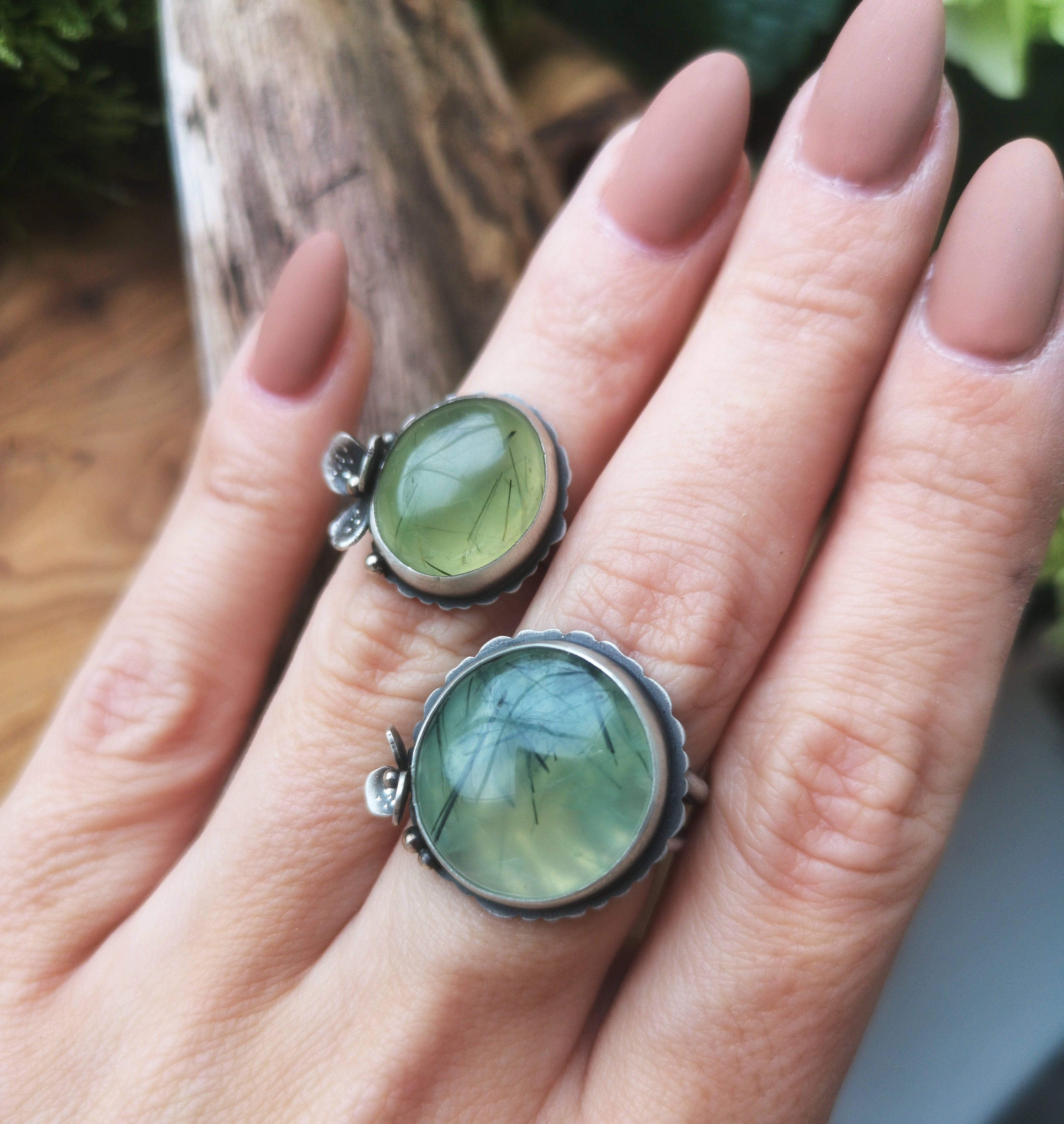Charming Spring Ring 7.5 US