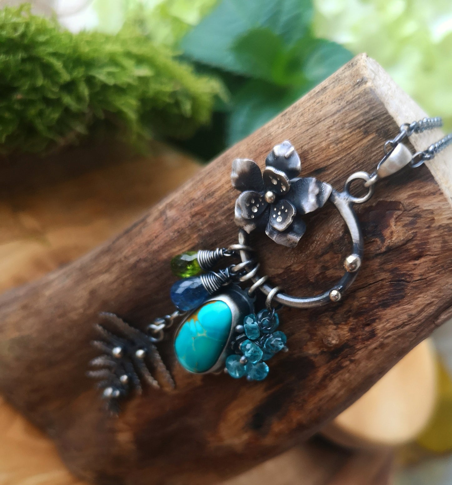 Charming Spring Necklace I
