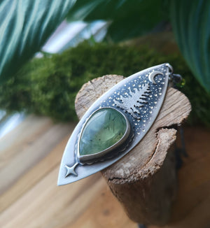 The Bursting Spring Necklace I