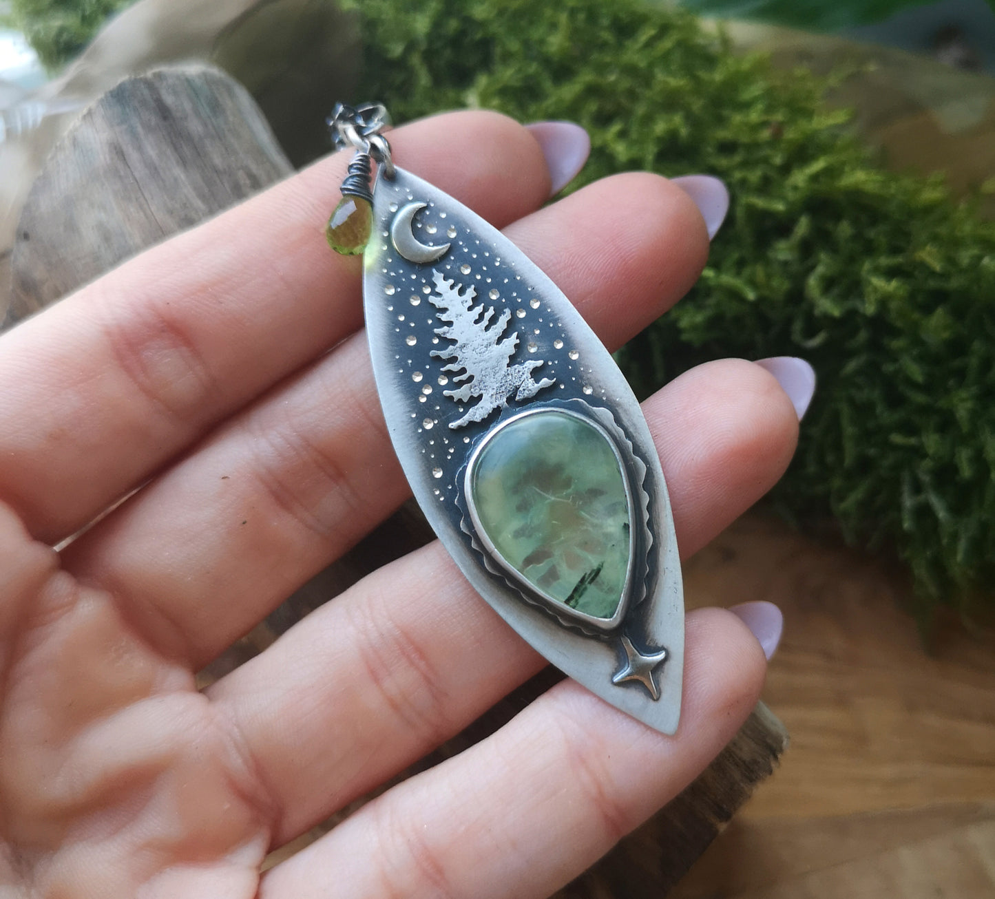 The Bursting Spring Necklace II