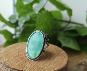 Charming Spring Ring 6.5 US