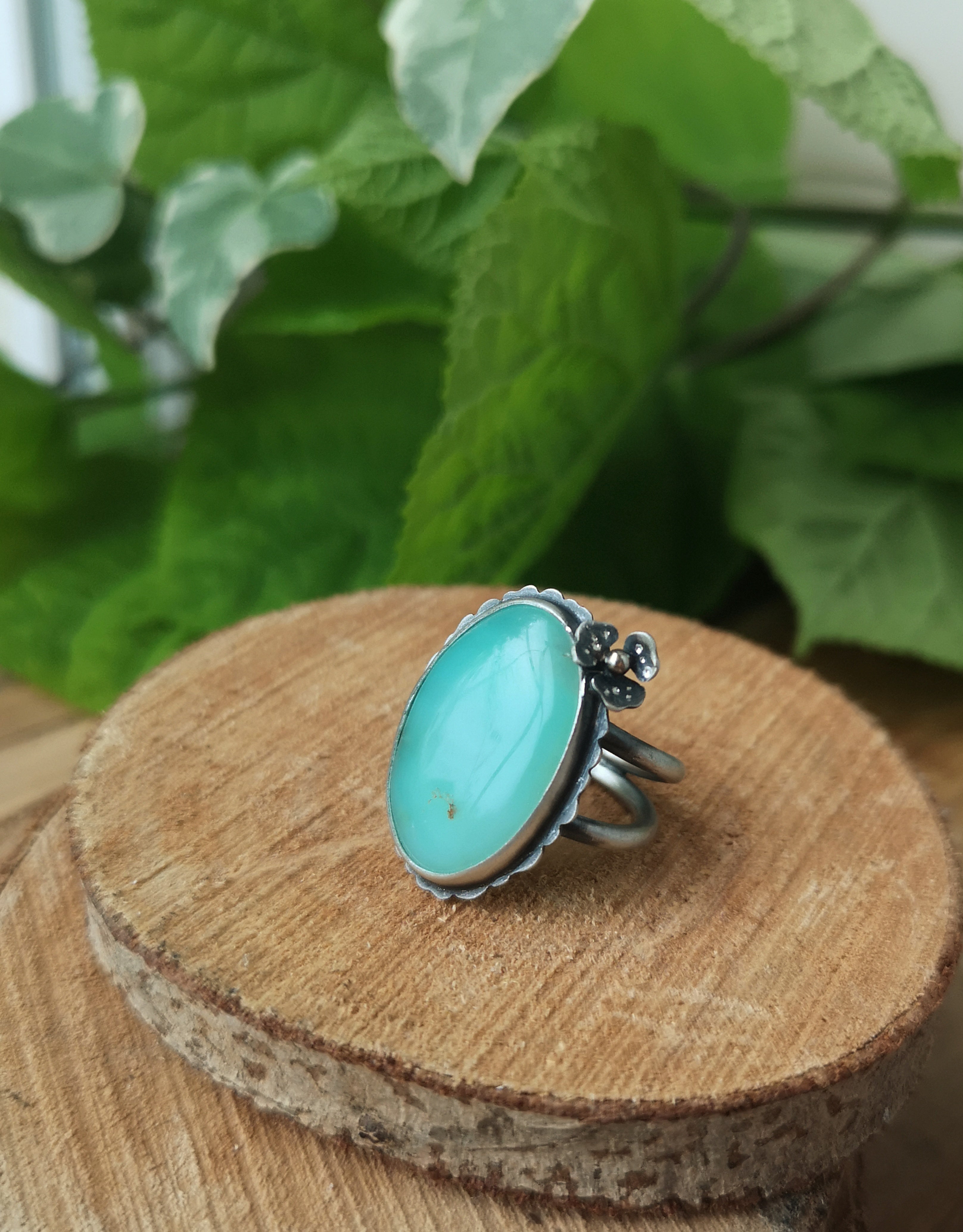 Charming Spring Ring 5.5 US