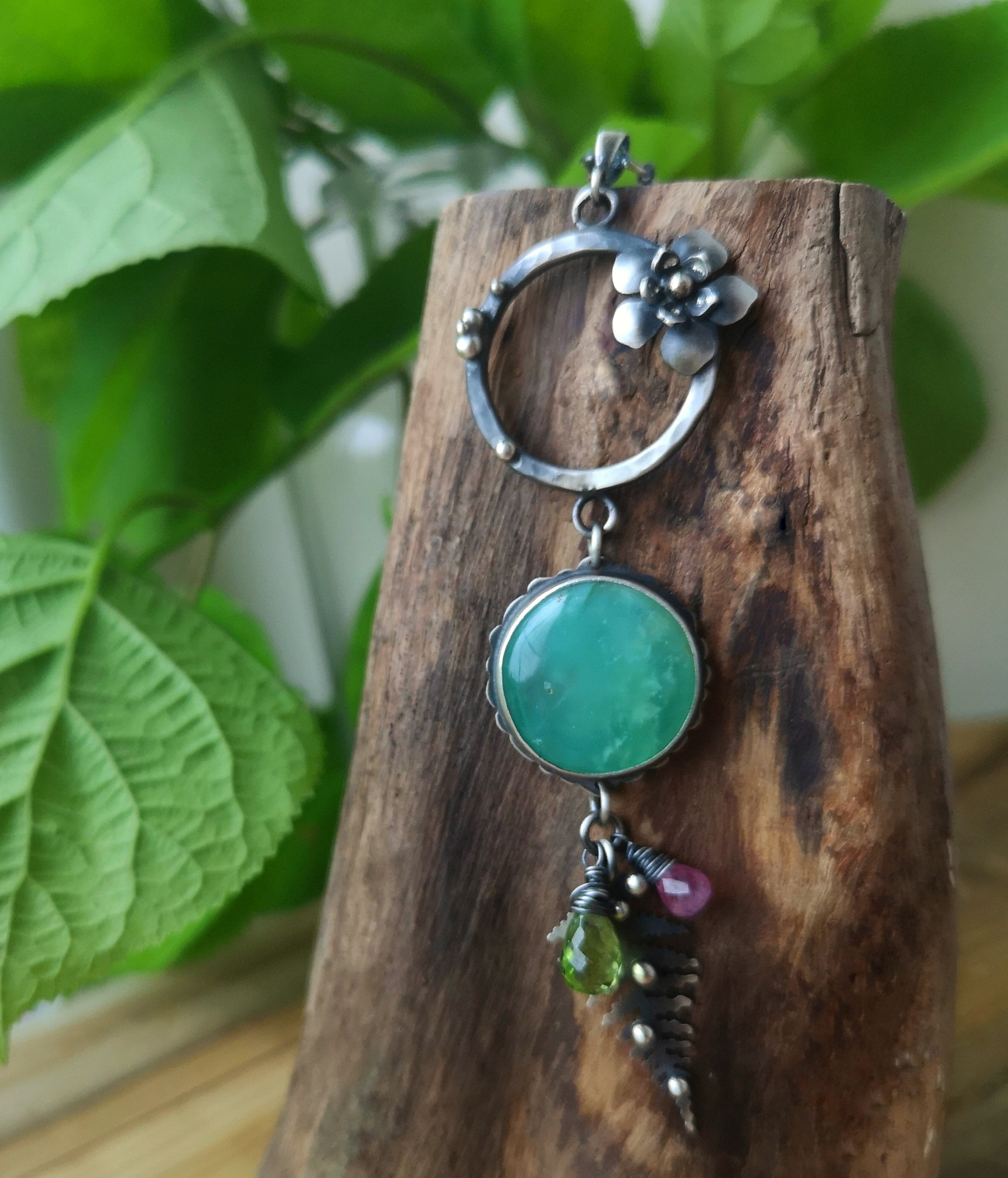 Charming Spring Necklace