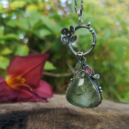 Charming Spring Necklace I