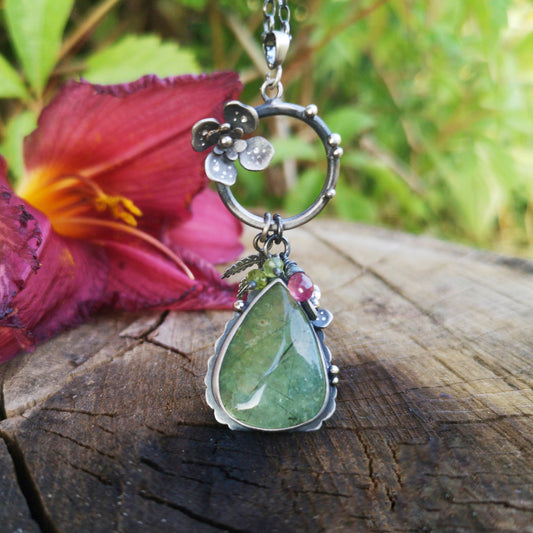 Charming Spring Necklace III
