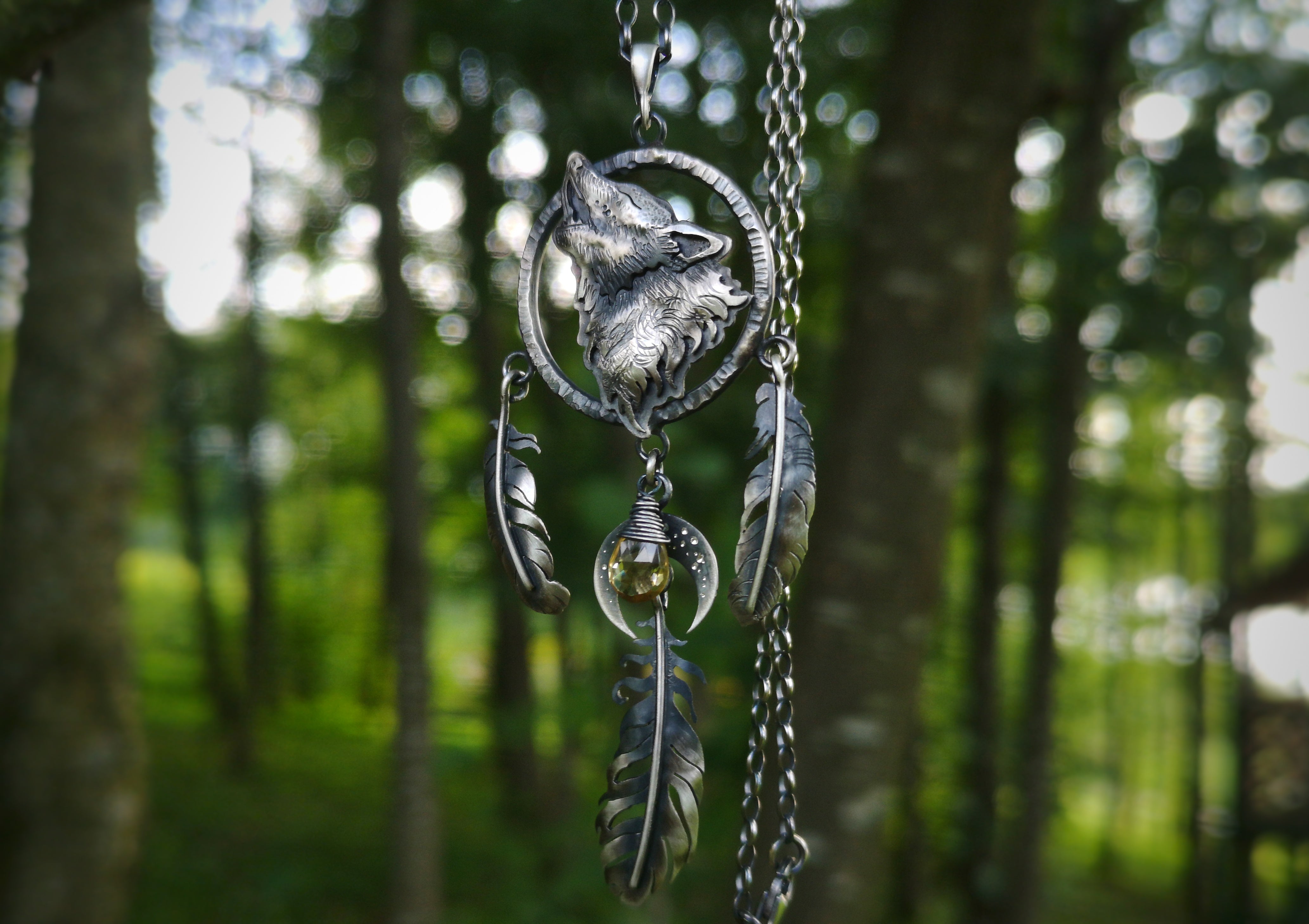 The Wolf Dreamcatcher Necklace - Citrine
