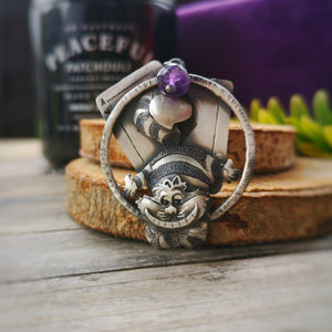 The Cheshire Cat Necklace