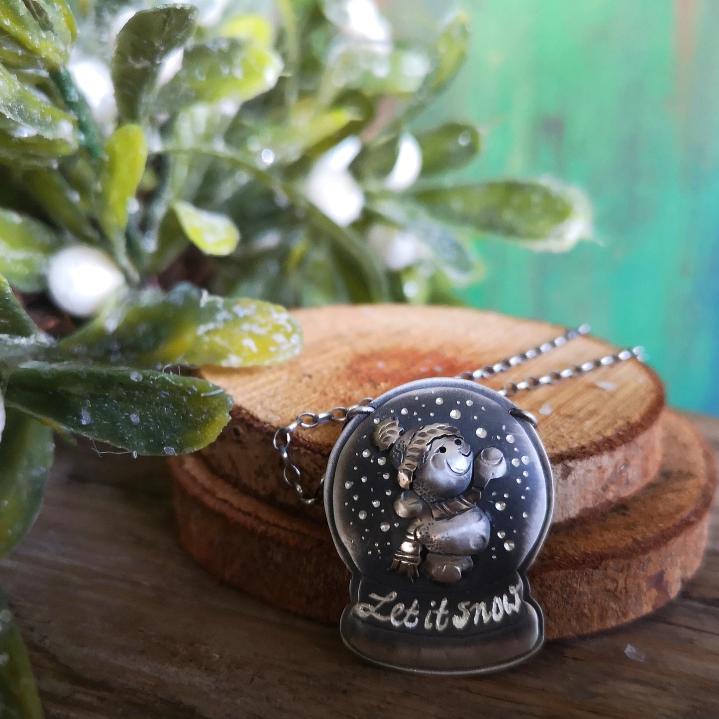 The Snowglobe Necklace