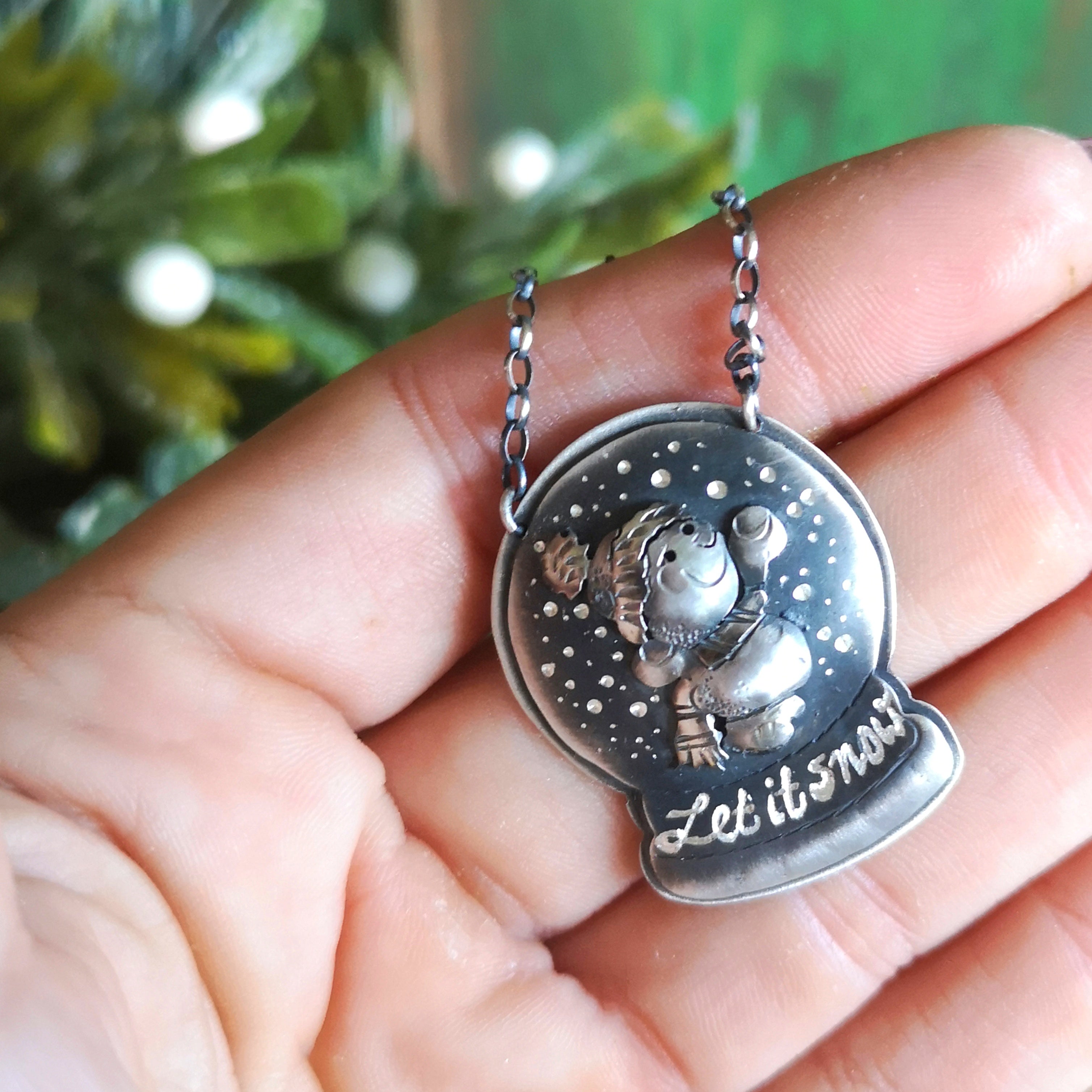 The Snowglobe Necklace