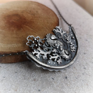 The Seahorse Arc Necklace