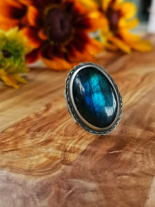 The Moon Ring US 7.5