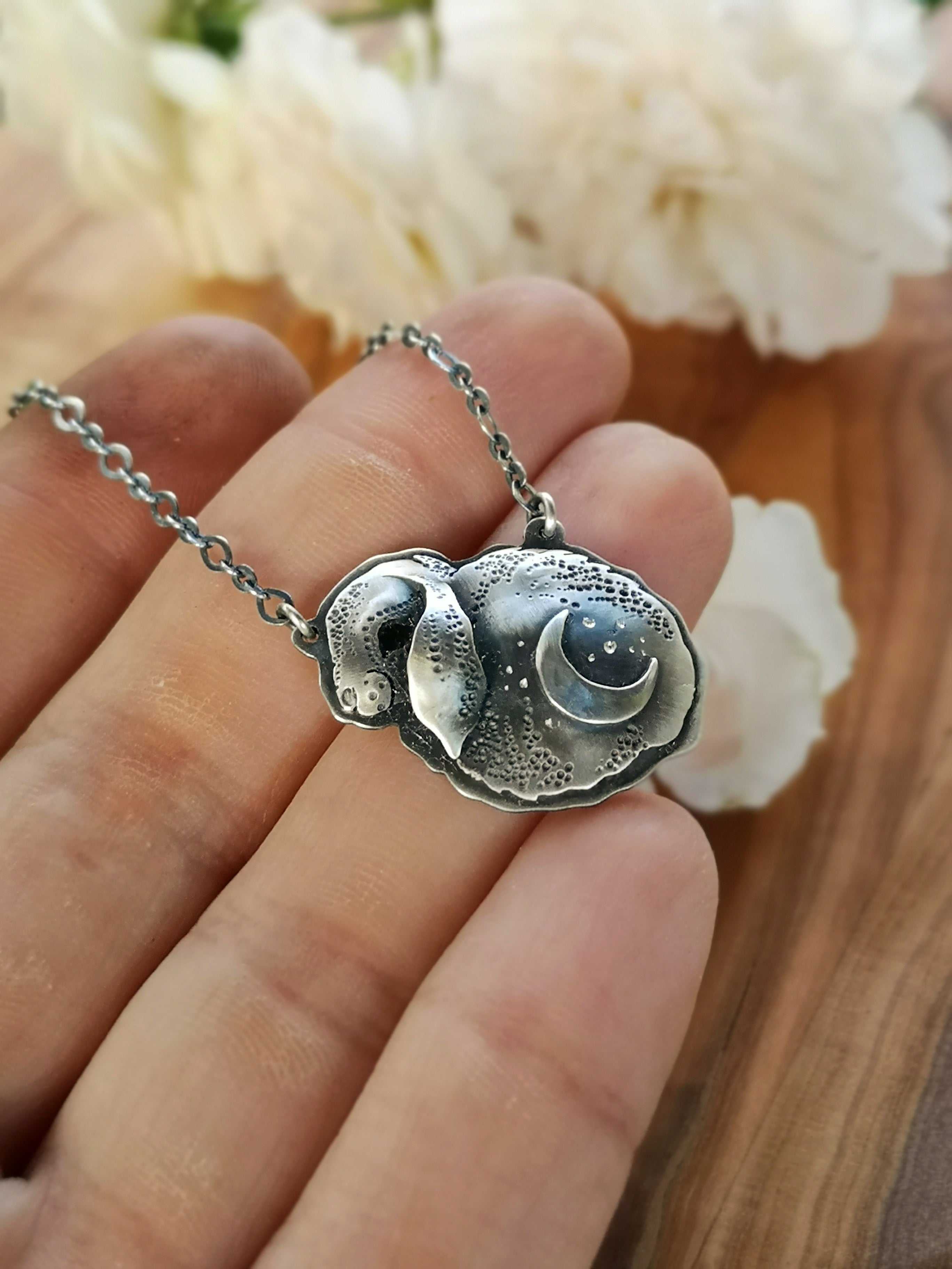 The Bunny Necklace