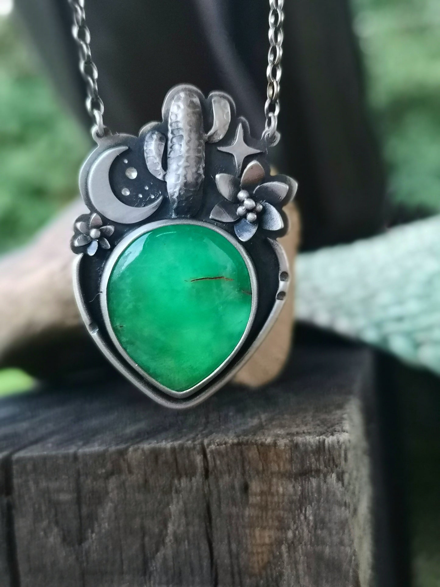 Saguaro Necklace with Chrysoprase