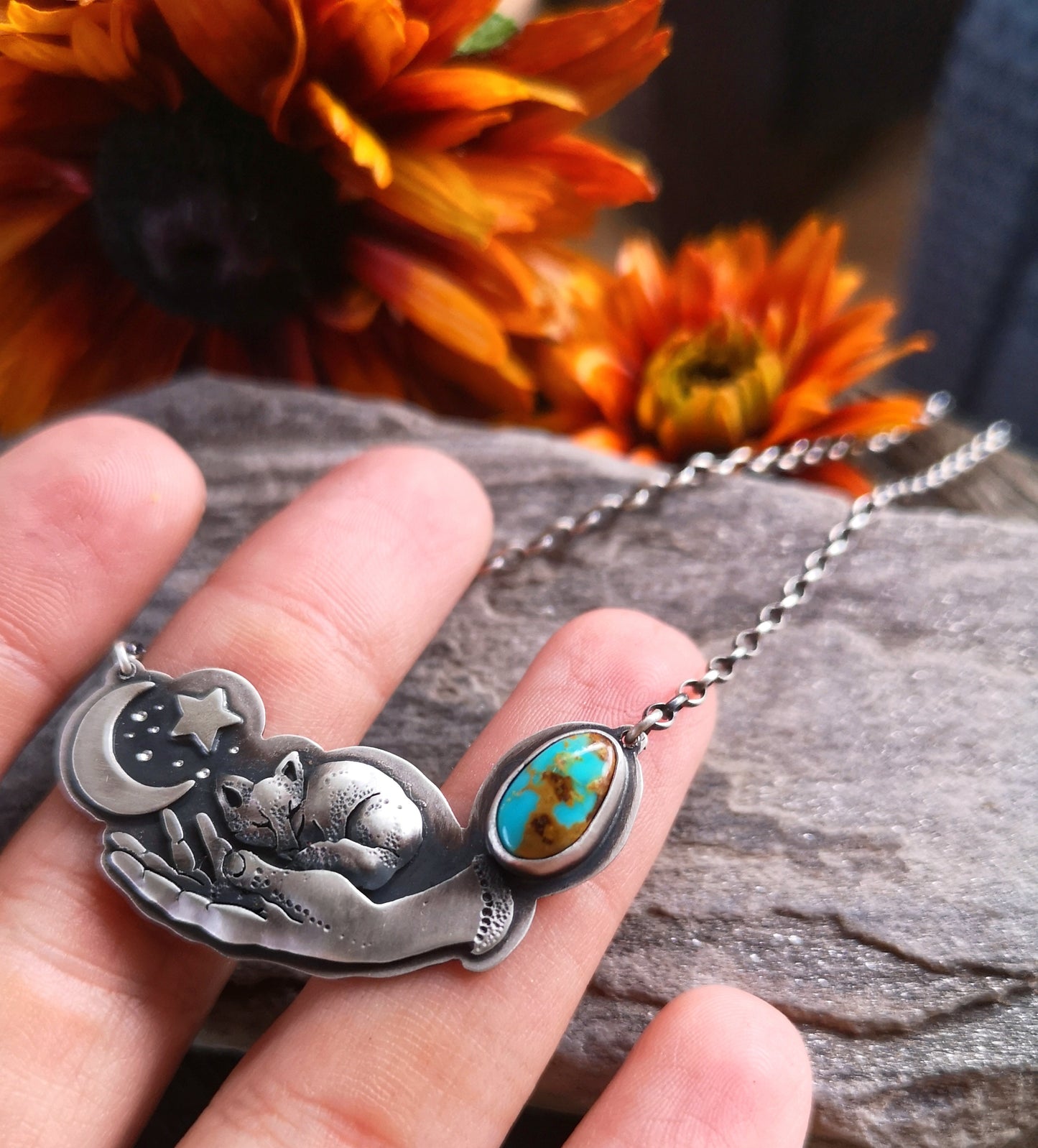 Night Fox Necklace - Arc Necklace with Turquoise