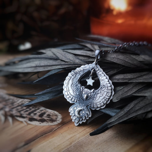 SALE: The Fall Night Owl Necklace