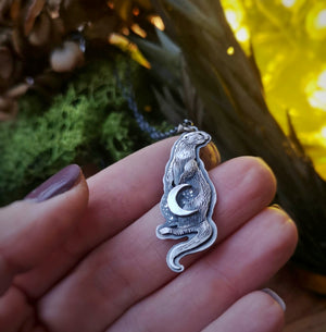 The Otter Necklace