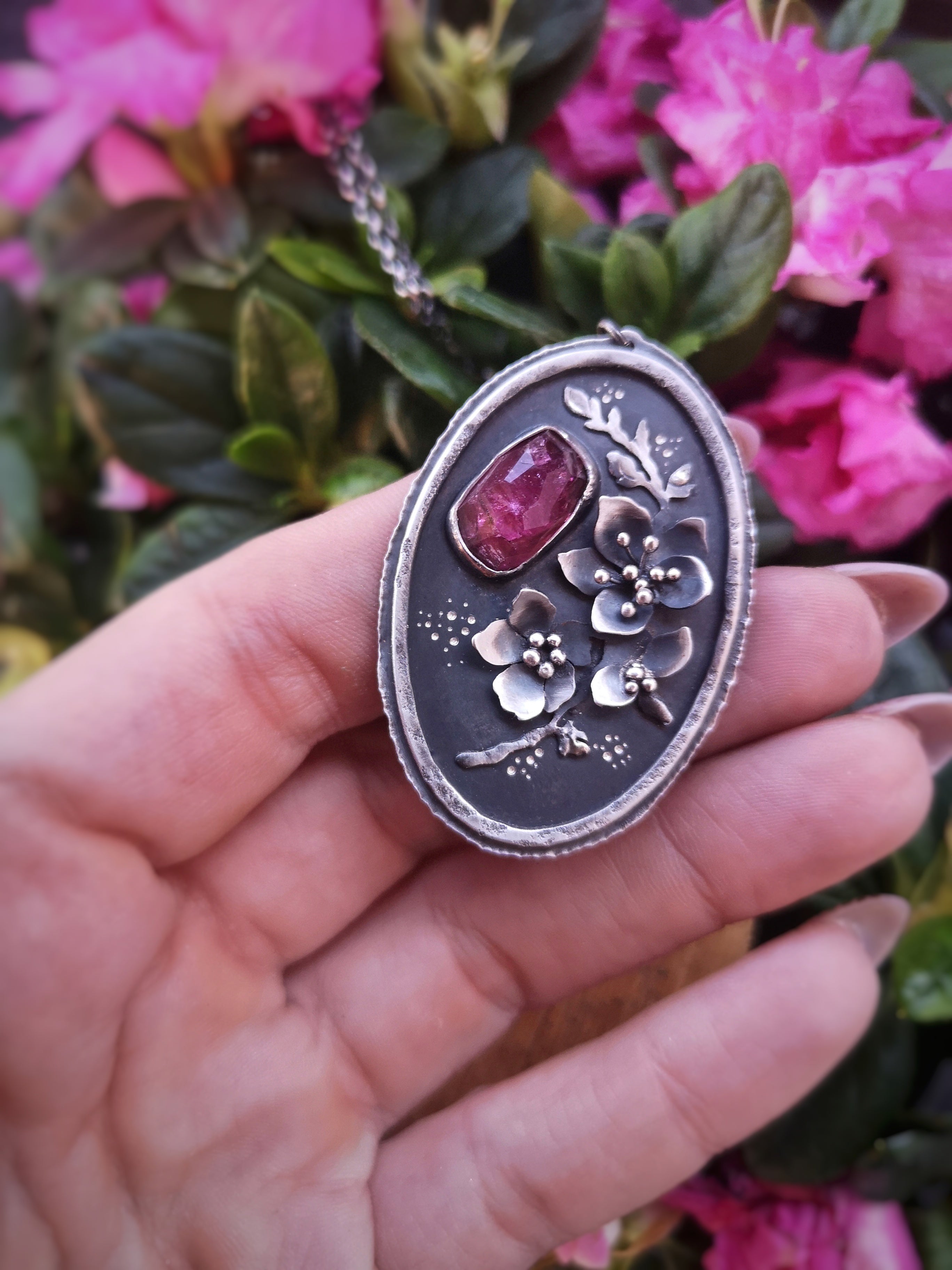 The Sakura Necklace