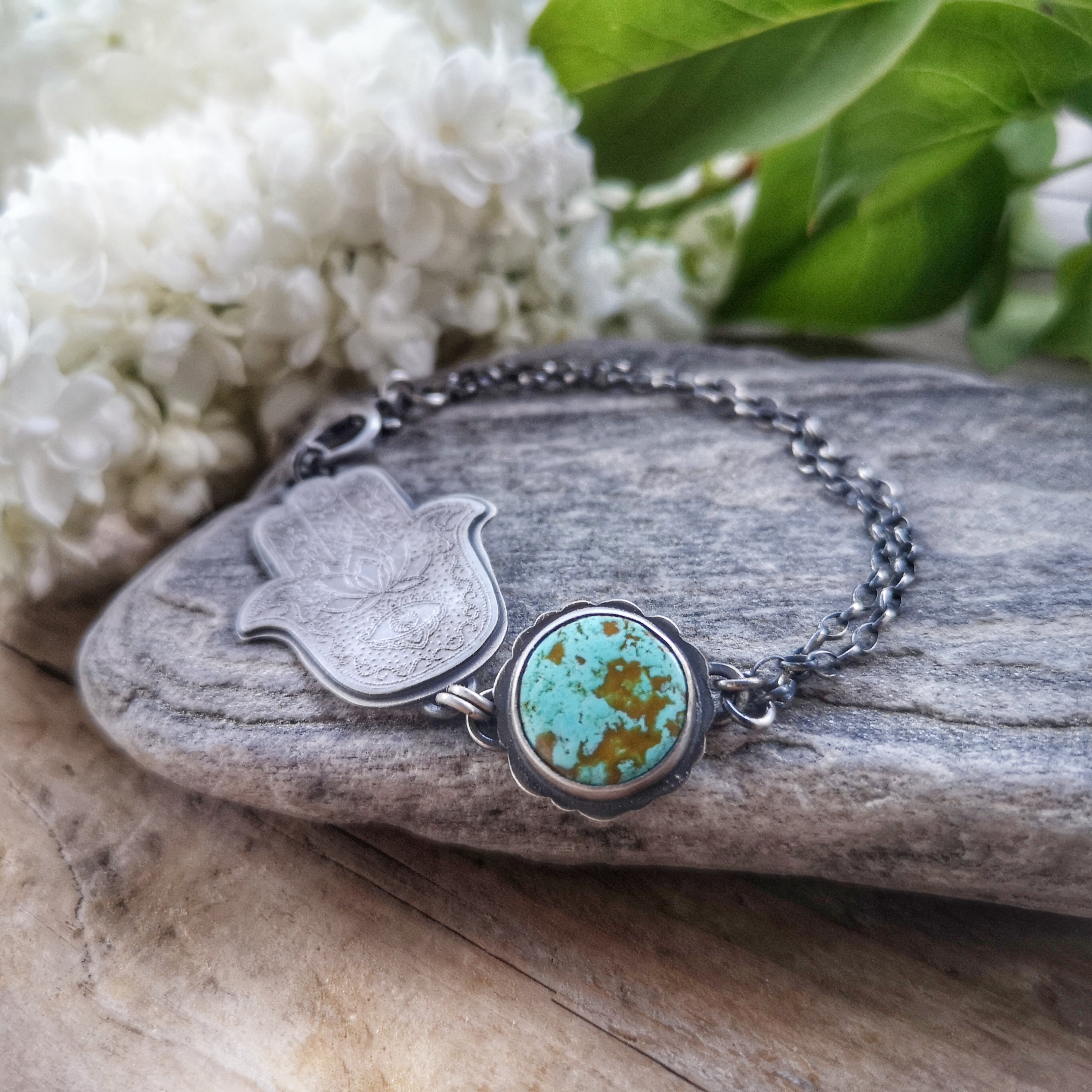 The Hamsa Amulet Bracelet