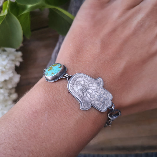 The Hamsa Amulet Bracelet