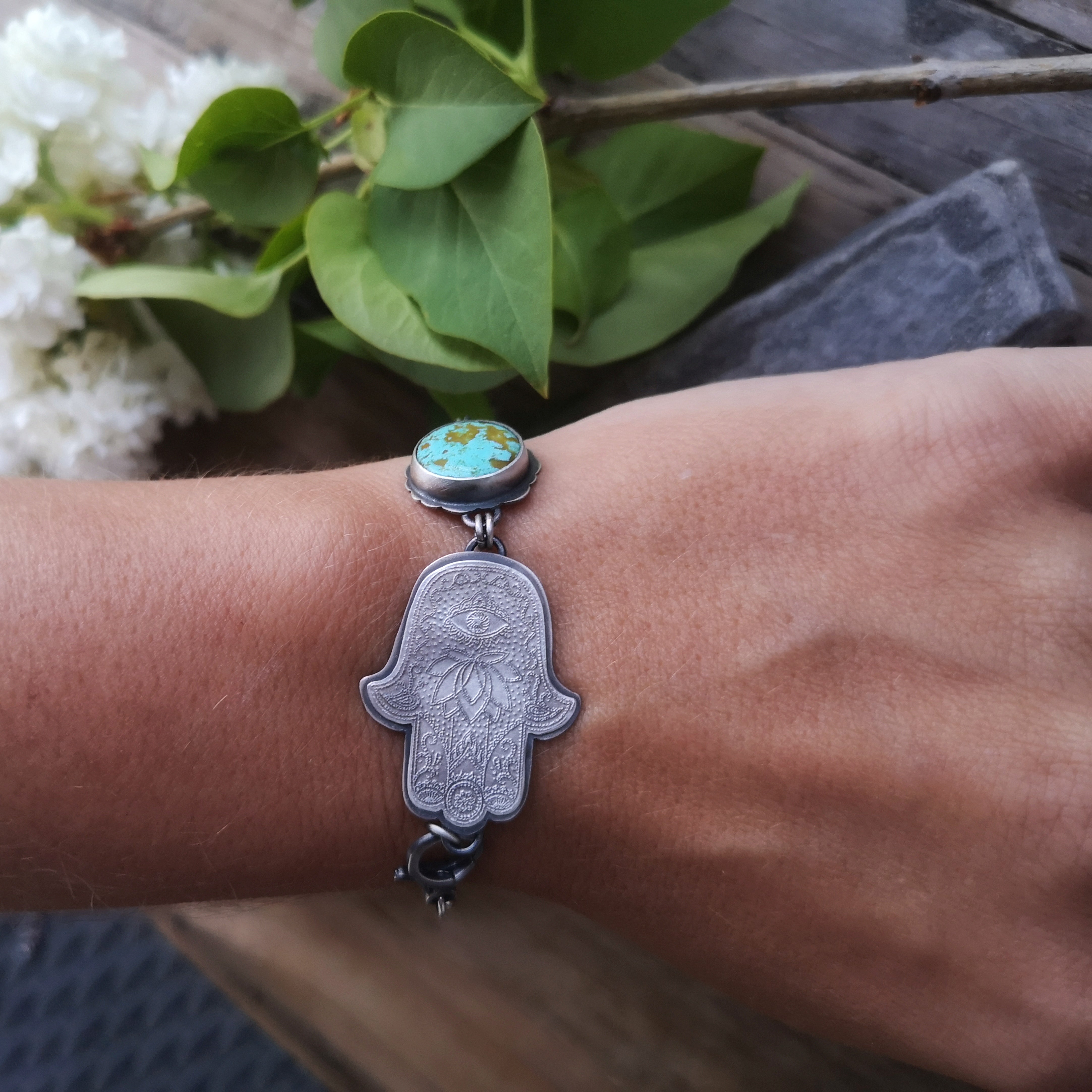 The Hamsa Amulet Bracelet