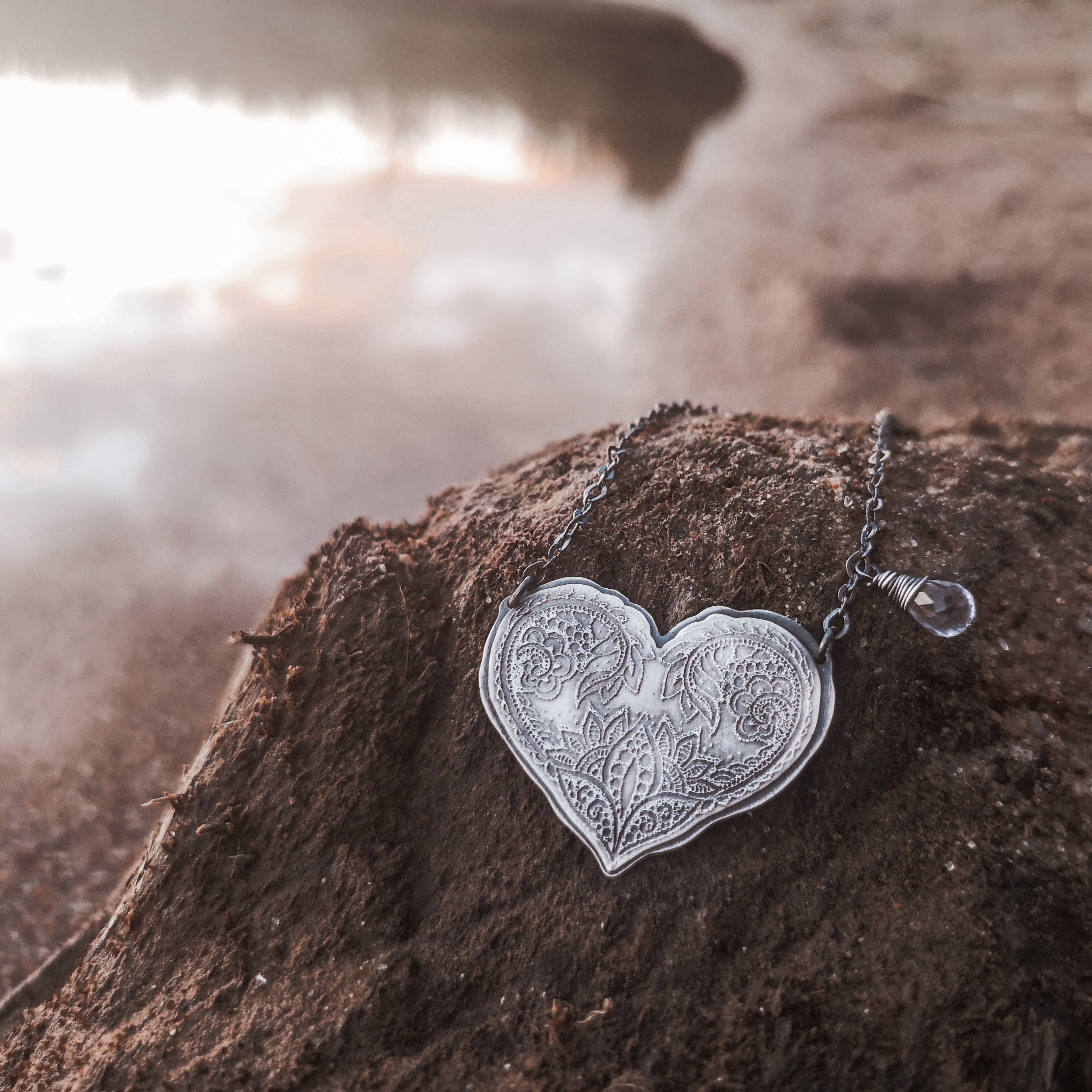 The Heart Mandala Necklce II