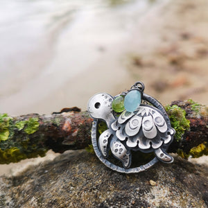The Happy Turtle Necklace