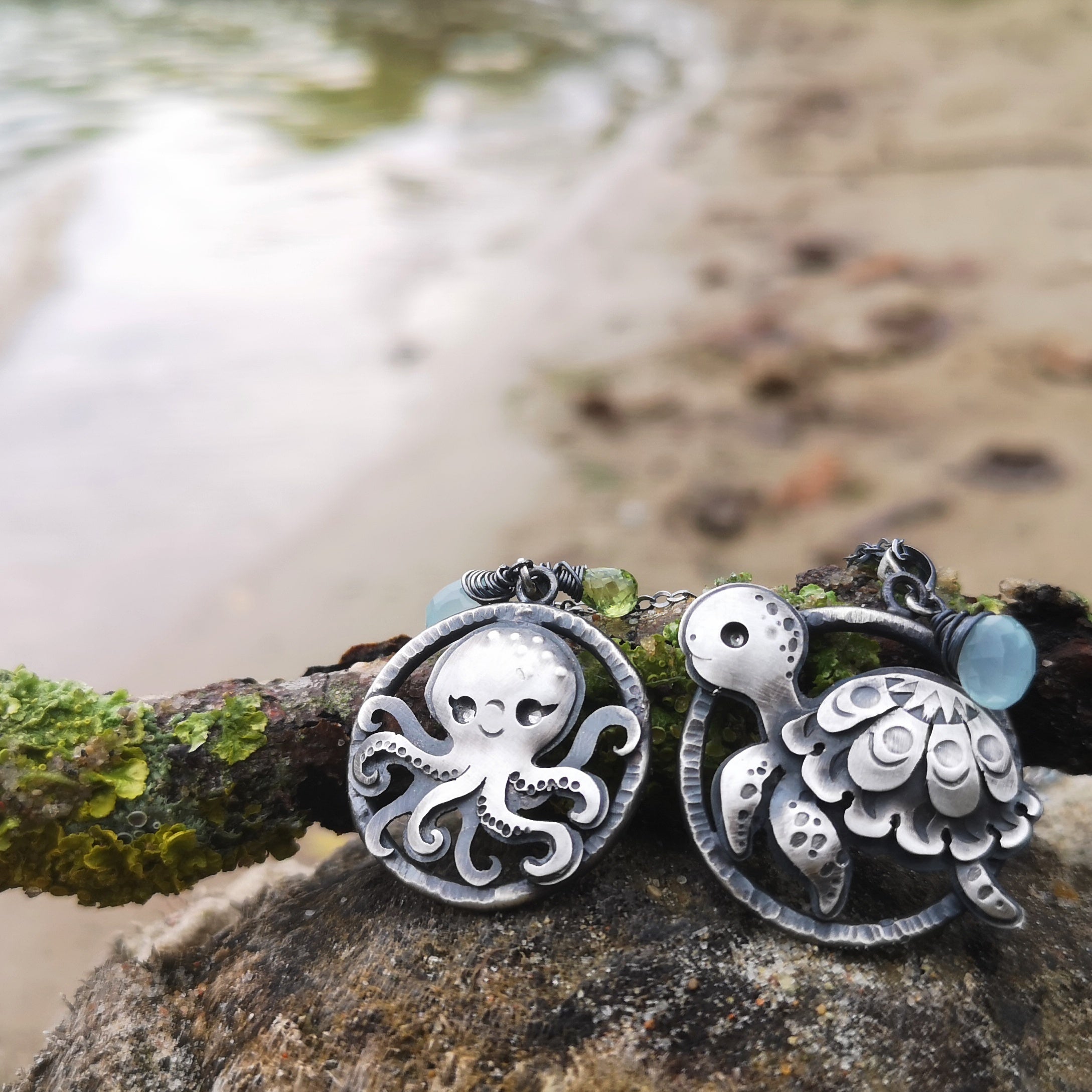 The Happy Turtle Necklace