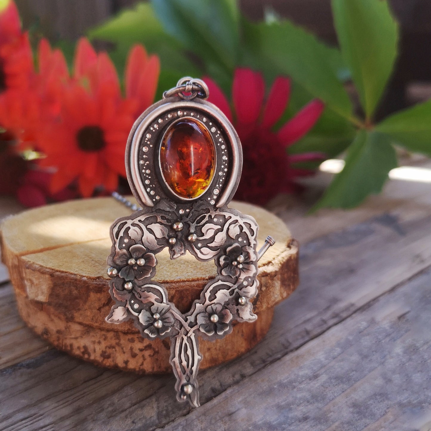 Amber Medicine Floral Necklace - Cognac Amber