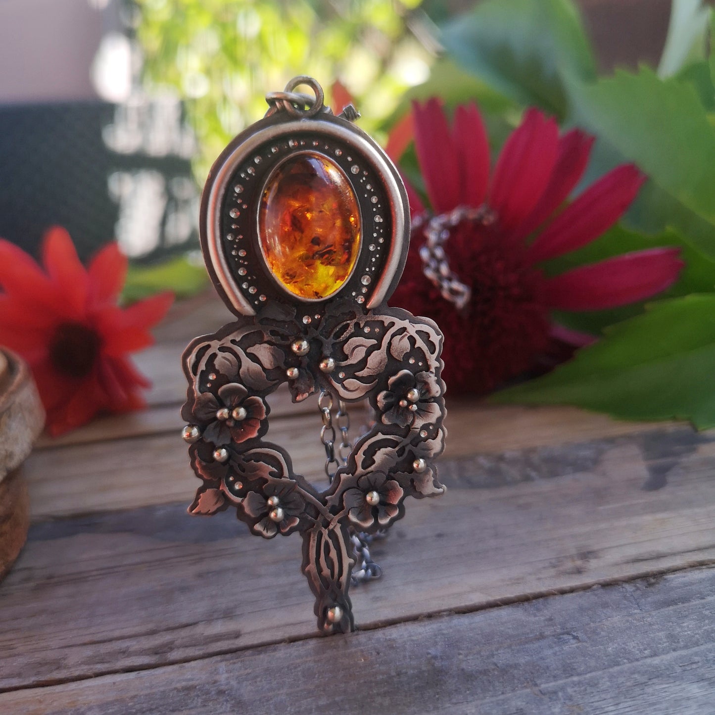 Amber Medicine Floral Necklace - Cognac Amber