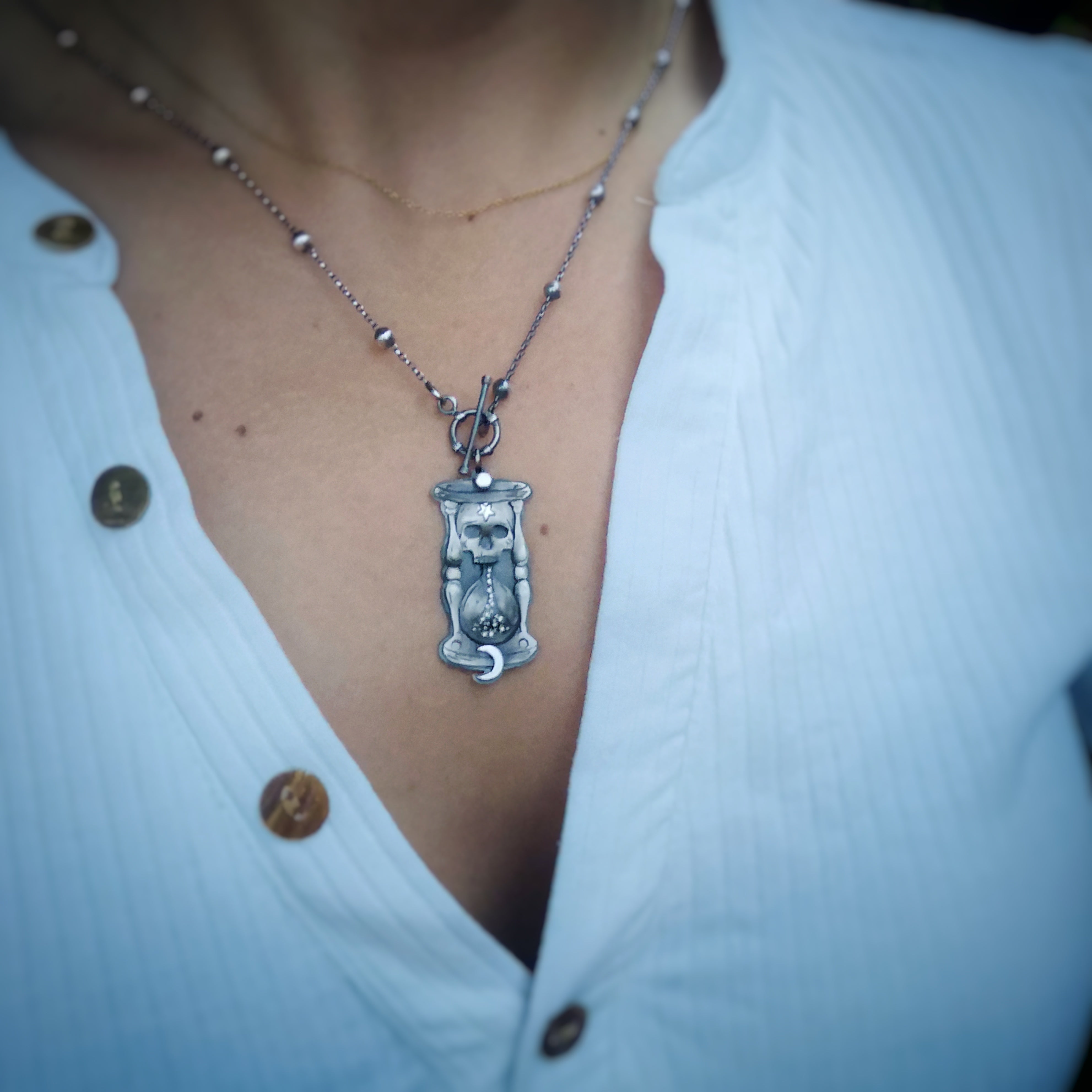 The Hourglass Necklace