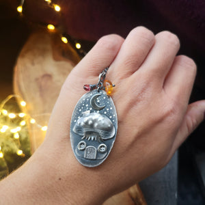 The Elf's House Necklace - Toadstool House