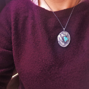 The Barn Owl Necklace - Turquoise Heart