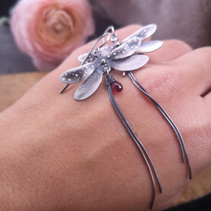 The Dragonfly Earrings - Kisses from Heaven