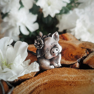Wink To The Spring -  Piggy Necklace