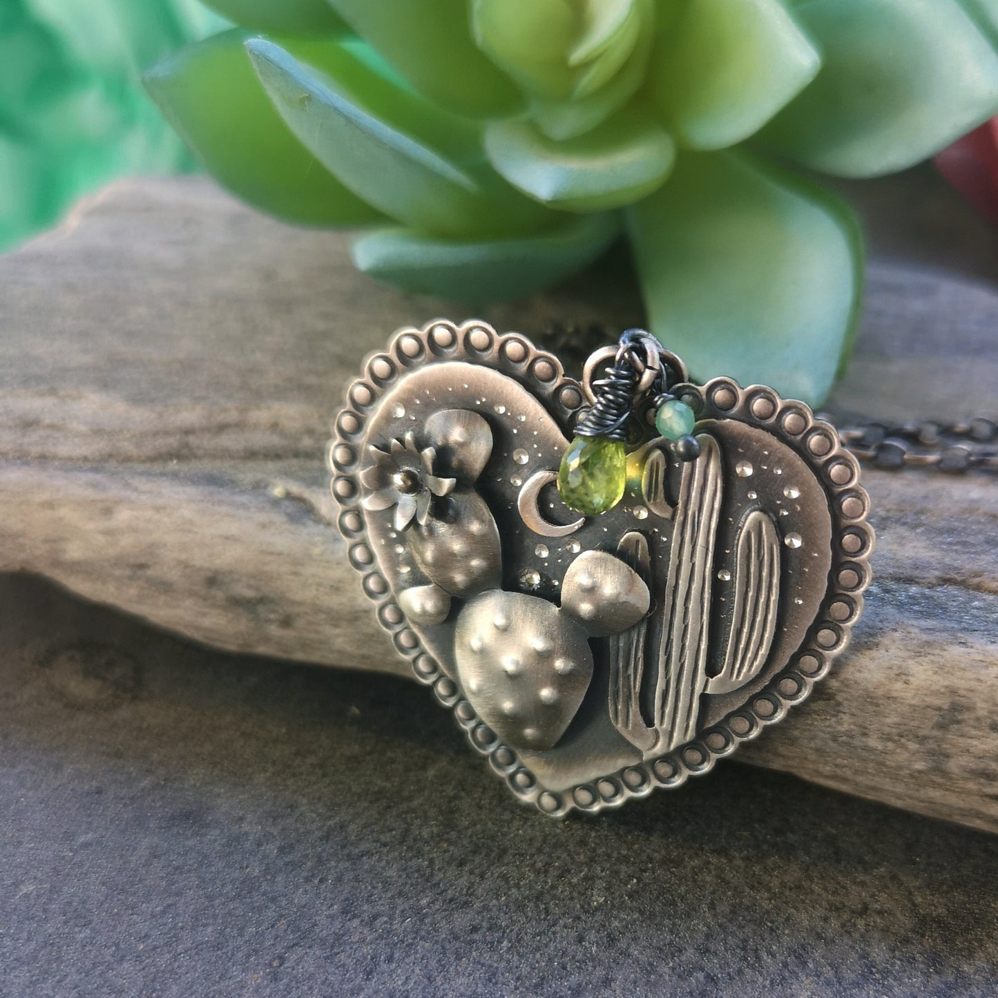 The Cacti Love Necklace with Chrysoprase & Peridot