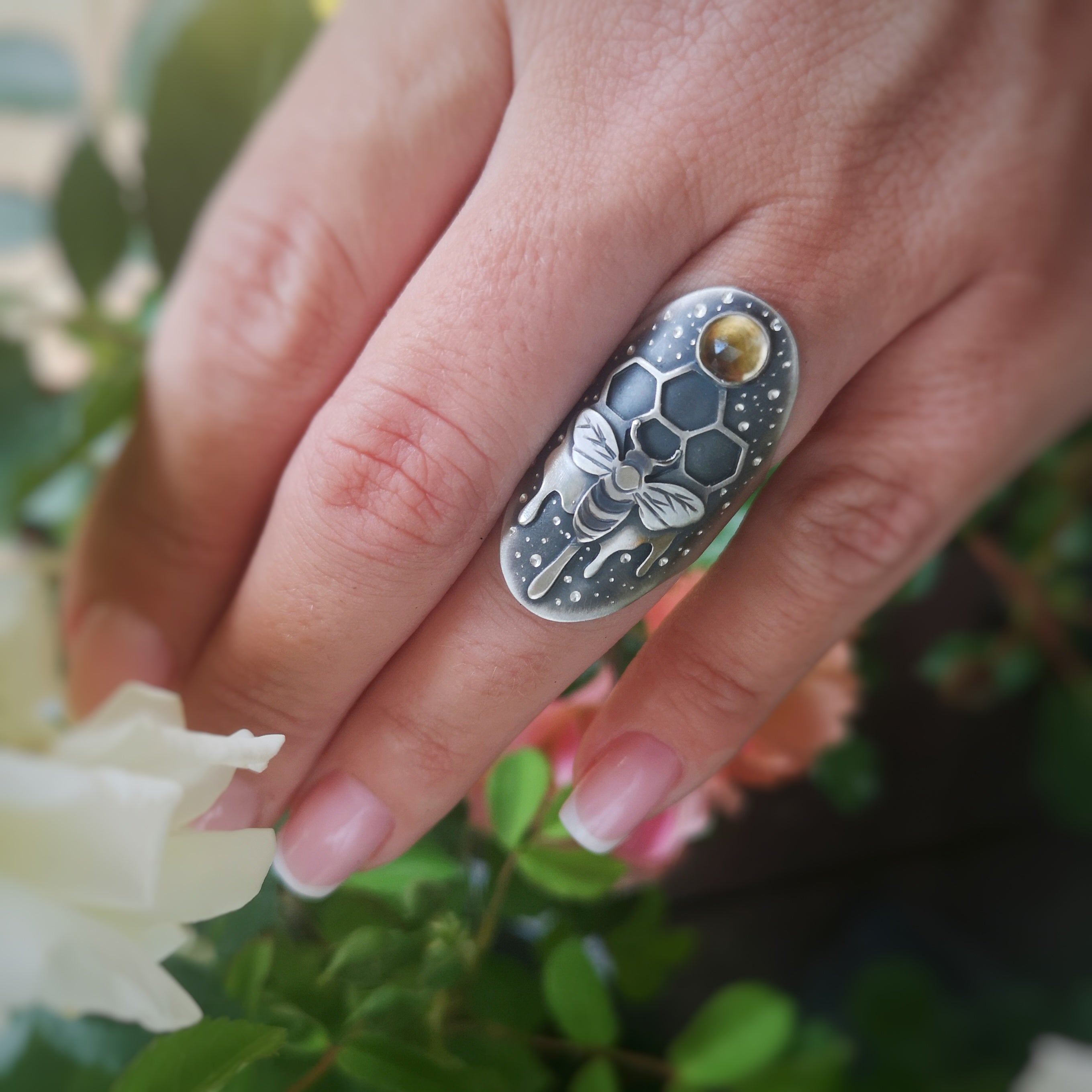 The Beekeeper Saddle Ring